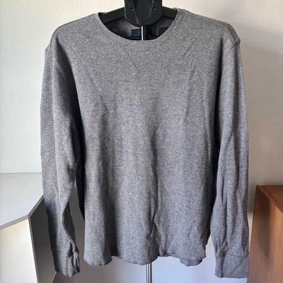 Mens Lucky Brand Crewneck - Picture 2 of 5
